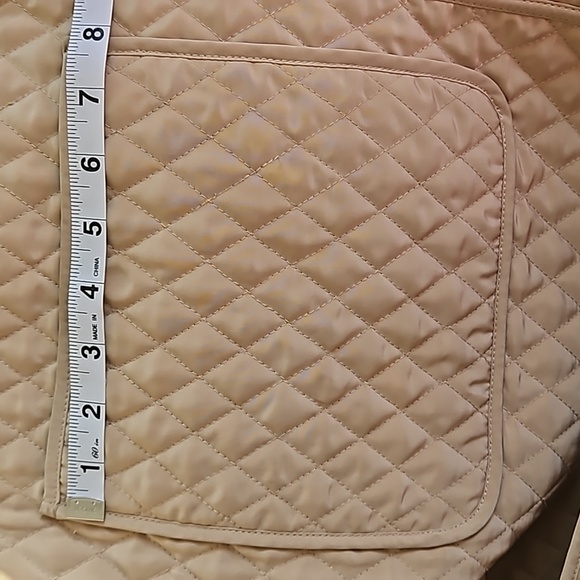 Hilary Radley 1x Tan quilted jacket, water resistant. From Saks 5th Ave NYC. EUC - Picture 7 of 10